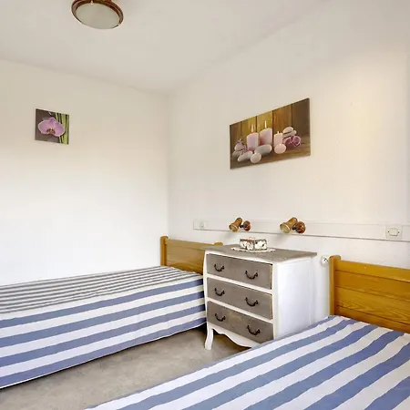 Duplex T3 Avec Terrasse A 250m De La Plage, Centre - Fr-1-433-130 *